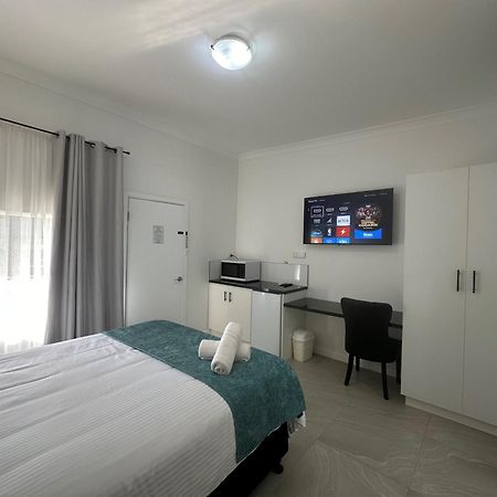 Mia Motel グリフィス エクステリア 写真