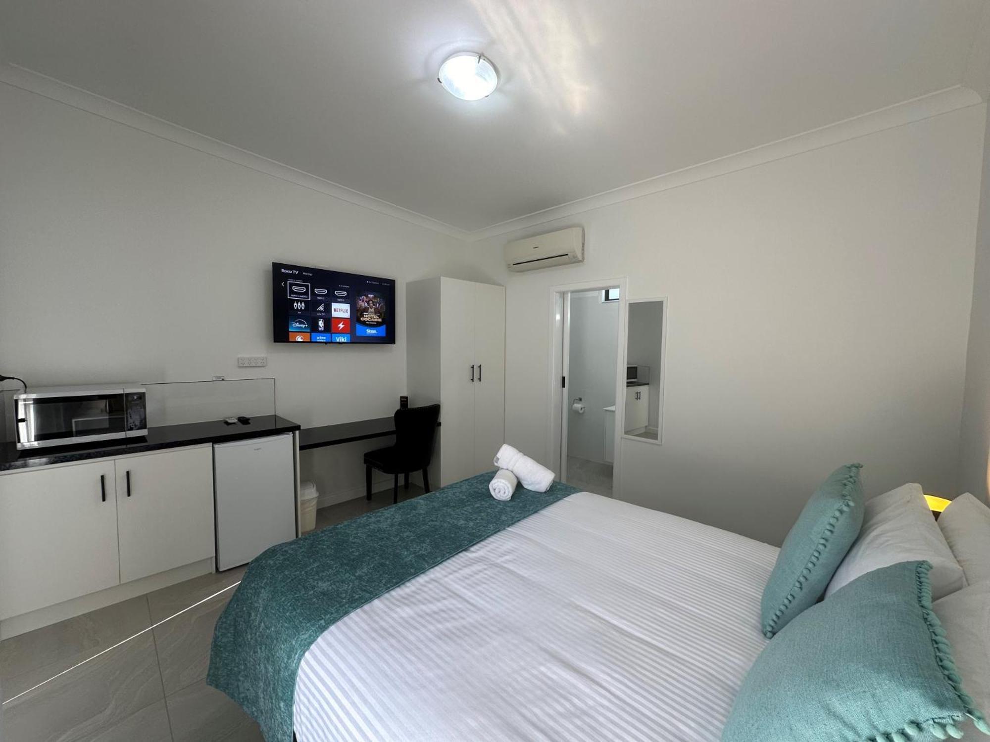 Mia Motel グリフィス エクステリア 写真