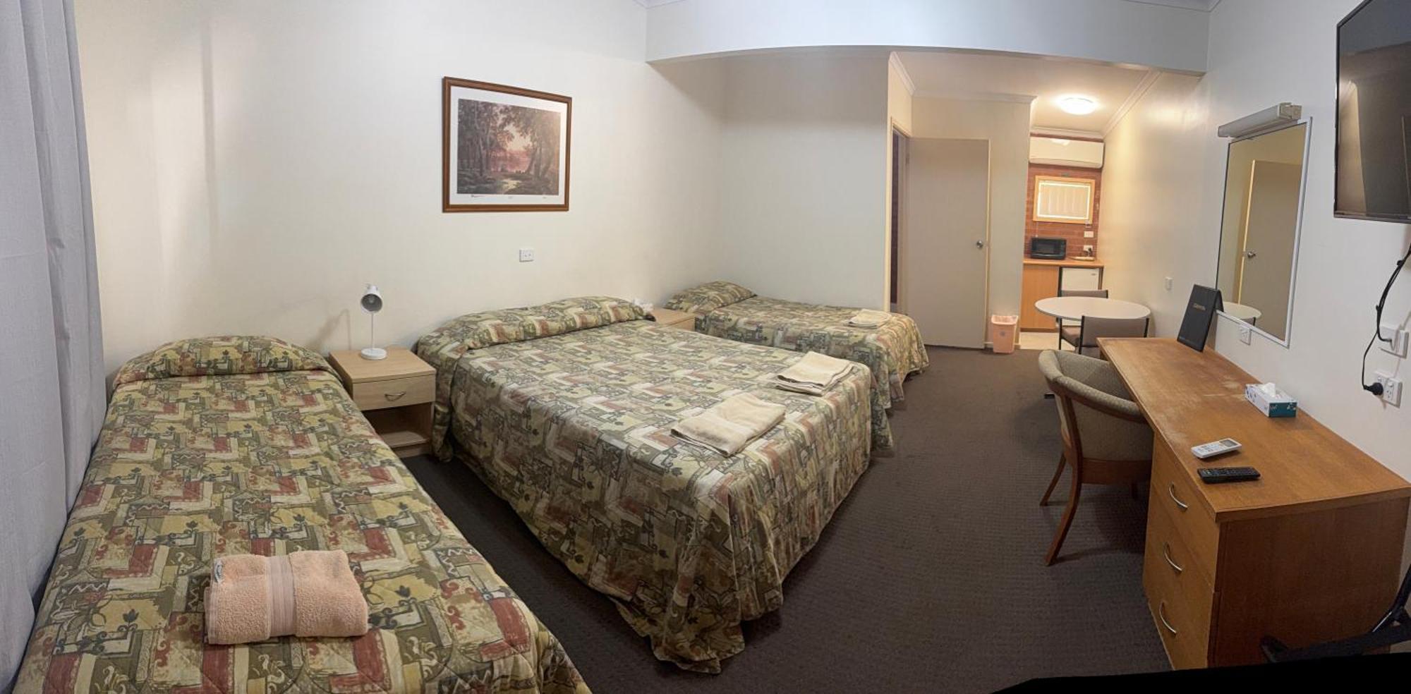 Mia Motel グリフィス エクステリア 写真